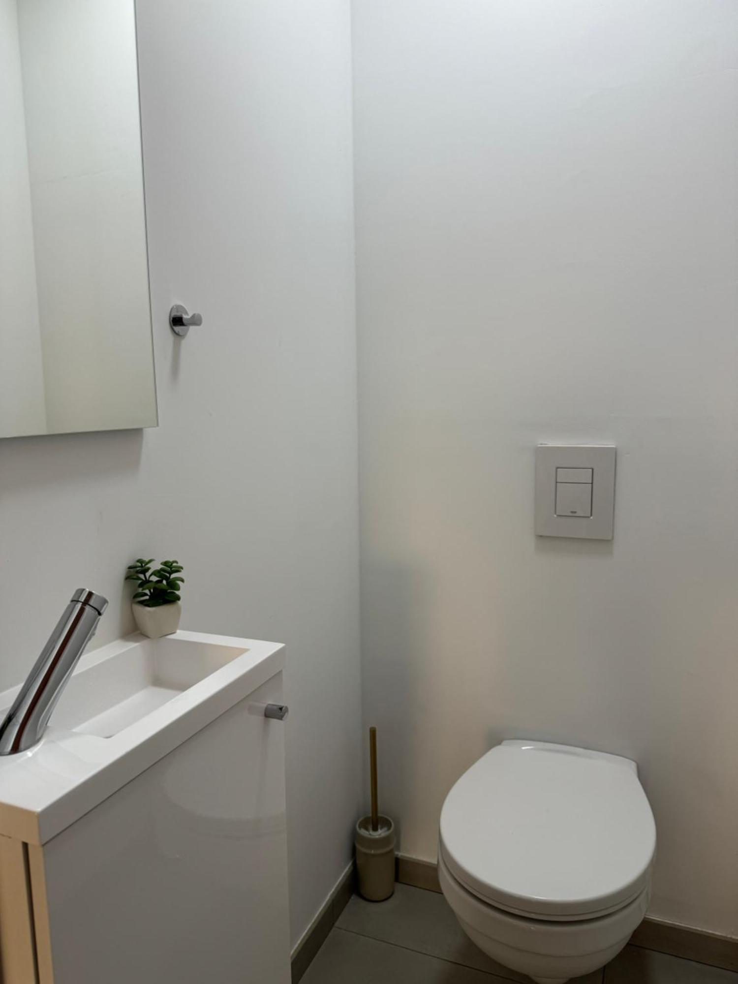 Liege Luxe & Jacuzzi Sous Les Etoiles Apartment Saint-Nicolas  ภายนอก รูปภาพ